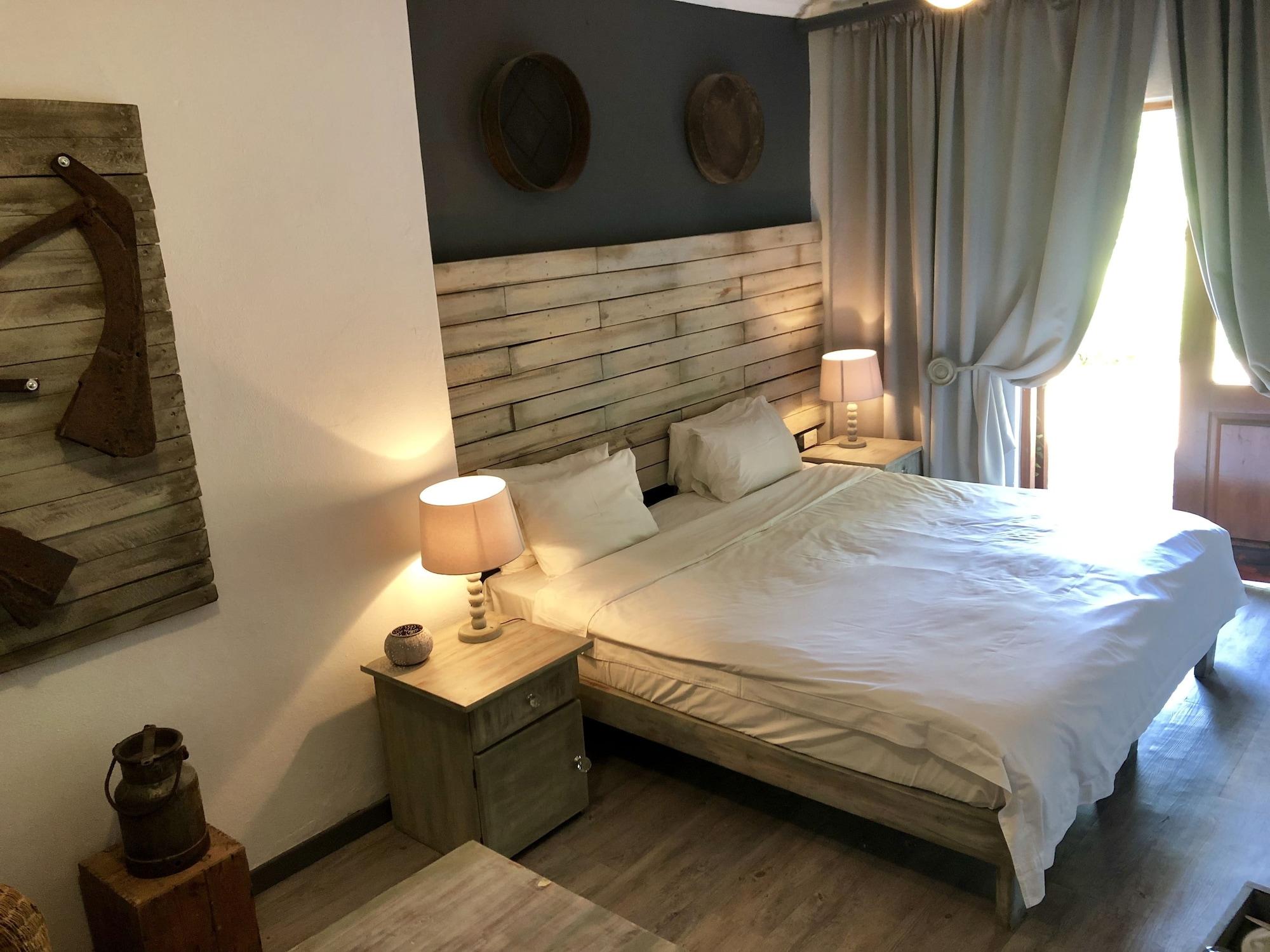 Valverde Country Hotel Lanseria Ngoại thất bức ảnh